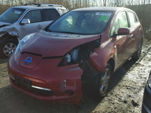 JN1AZ0CP2CT022073 - 2012 NISSAN LEAF SV RED photo 2