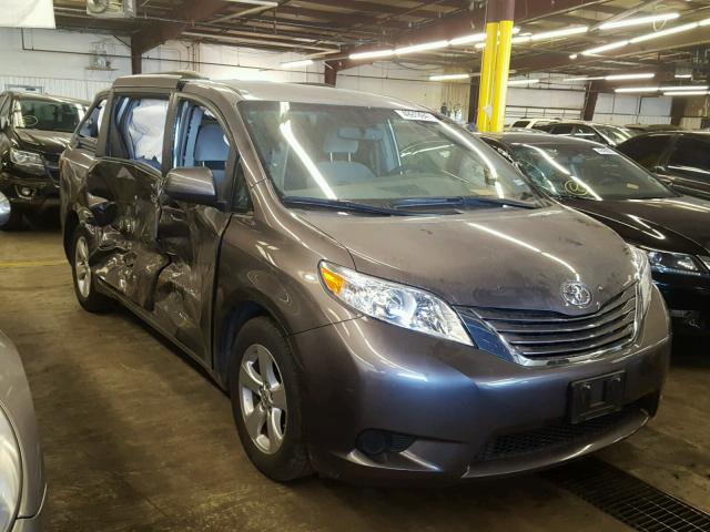 5TDKK3DC0GS725534 - 2016 TOYOTA SIENNA LE GRAY photo 1