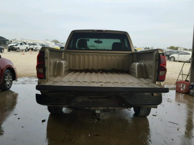 1GCEC14X24Z154513 - 2004 CHEVROLET SILVERADO GOLD photo 6