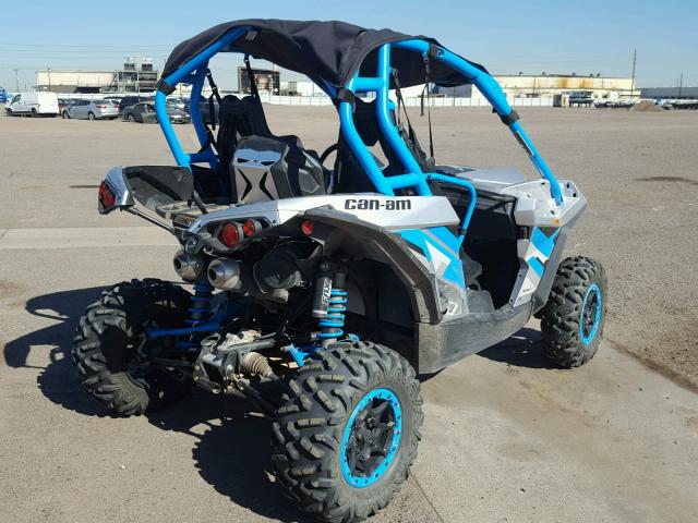 3JBPDAR23GJ000745 - 2016 CAN-AM MAVERICK 1 TWO TONE photo 4