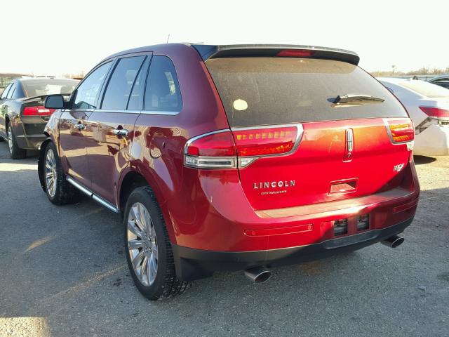 2LMDJ6JK6DBL35284 - 2013 LINCOLN MKX RED photo 3