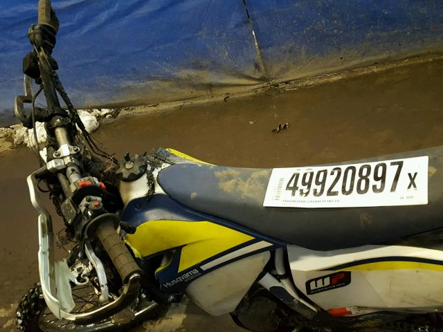 VBKUAK406GM265995 - 2016 HUSQVARNA FE350 WHITE photo 5