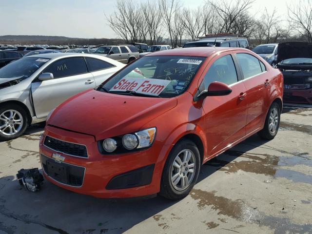 1G1JC5SB7D4195559 - 2013 CHEVROLET SONIC LT ORANGE photo 2