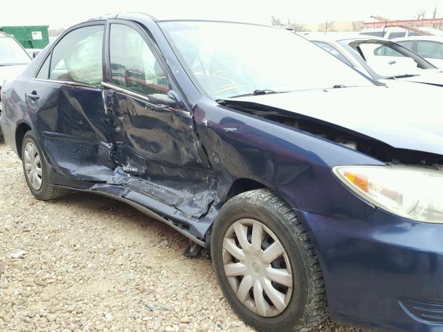 4T1BE30K25U005287 - 2005 TOYOTA CAMRY LE ლურჯი ფოტო 9