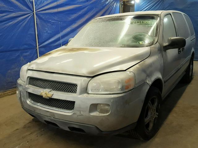 1GNDV23128D123653 - 2008 CHEVROLET UPLANDER L SILVER photo 2