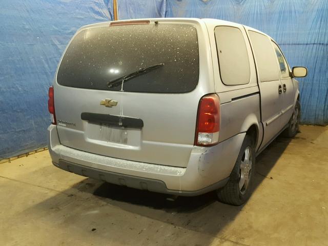 1GNDV23128D123653 - 2008 CHEVROLET UPLANDER L 银色 照片 4