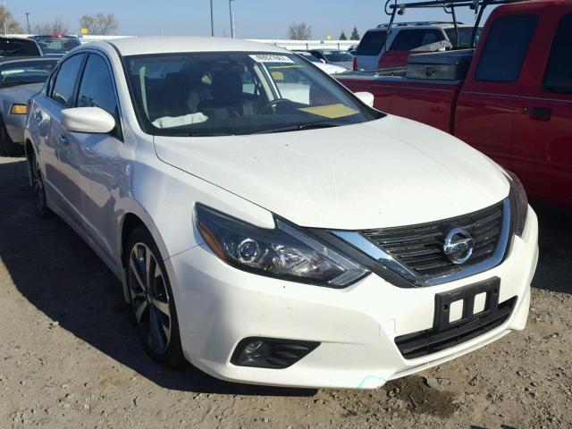 1N4AL3AP9HC136197 - 2017 NISSAN ALTIMA 2.5 WHITE photo 1