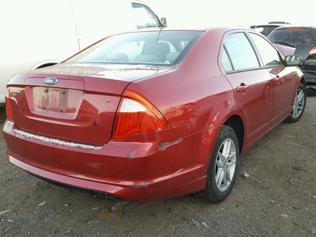 3FAHP0GA0AR329544 - 2010 FORD FUSION S RED photo 4