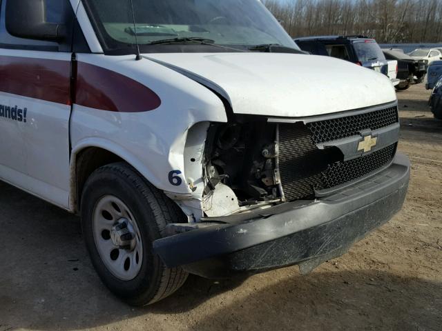 1GCFG15X291128801 - 2009 CHEVROLET EXPRESS G1 WHITE photo 9