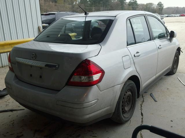 3N1BC11E68L394637 - 2008 NISSAN VERSA S SILVER photo 4