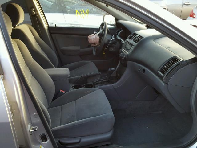 1HGCM56456A084541 - 2006 HONDA ACCORD LX SILVER photo 5