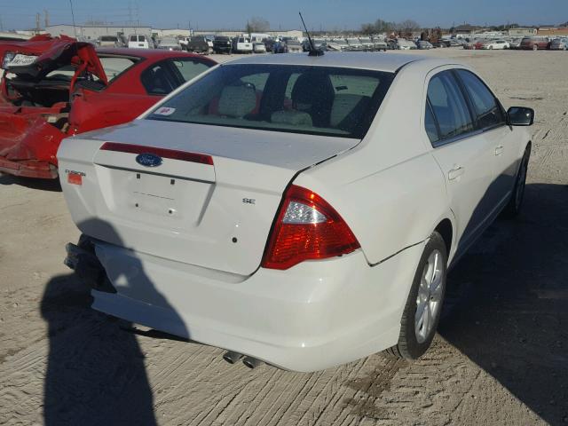 3FAHP0HA3CR226989 - 2012 FORD FUSION SE WHITE photo 4