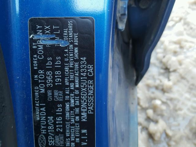 KMHDN56DX5U143334 - 2005 HYUNDAI ELANTRA GL BLUE photo 10