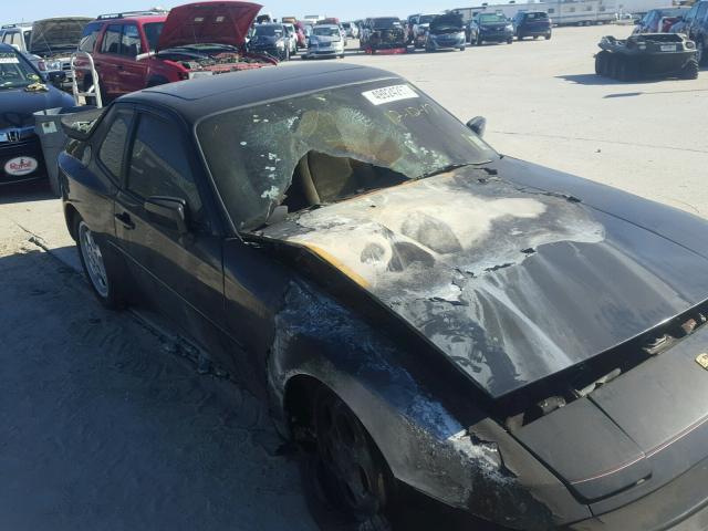 WP0AB0942JN470507 - 1988 PORSCHE 944 BLACK photo 9