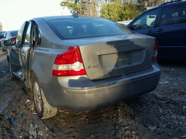 YV1MS382352085022 - 2005 VOLVO S40 2.4I SILVER photo 3