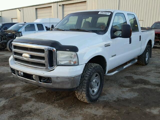 1FTSW21PX7EA13088 - 2007 FORD F250 SUPER WHITE photo 2