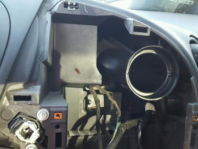 2G2WP552971155646 - 2007 PONTIAC GRAND PRIX SILVER photo 8