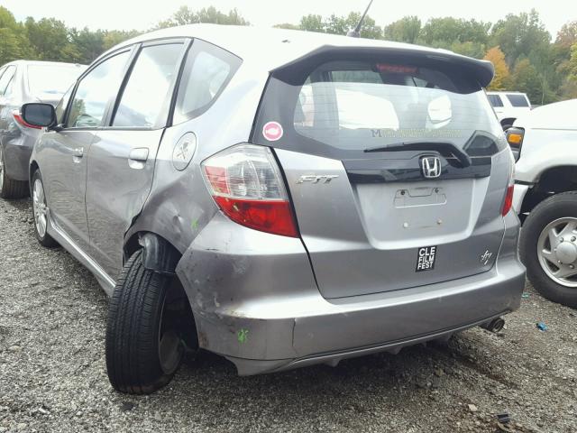 JHMGE8H45AC025920 - 2010 HONDA FIT SPORT GRAY photo 3