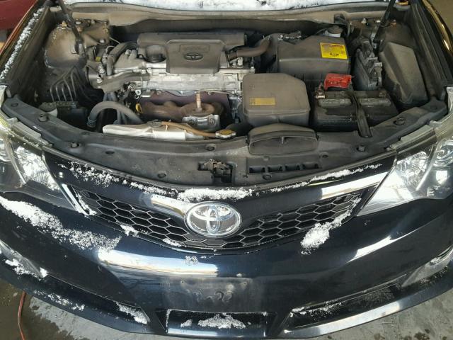 4T1BF1FK5DU714366 - 2013 TOYOTA CAMRY L BLACK photo 7