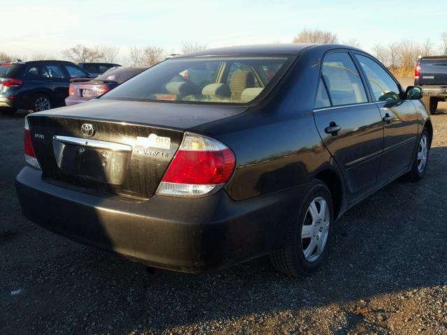 4T1BE32K75U080922 - 2005 TOYOTA CAMRY LE BLACK photo 4