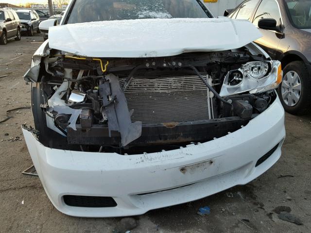 1C3CDZCB9CN293461 - 2012 DODGE AVENGER SX WHITE photo 9