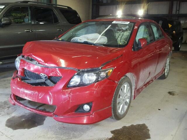 1NXBU4EE3AZ339494 - 2010 TOYOTA COROLLA BA RED photo 2