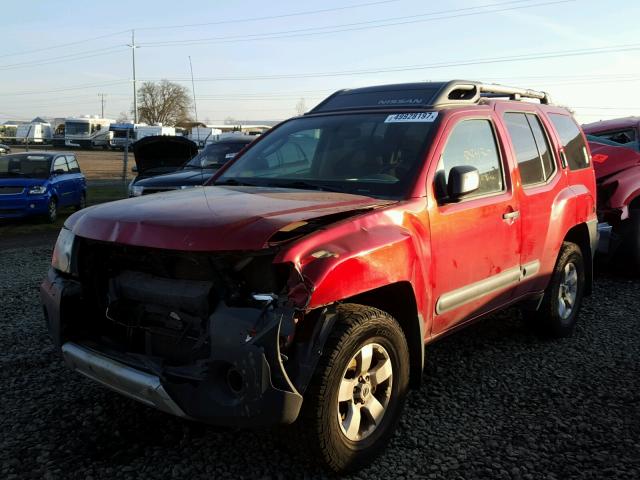 5N1AN0NW8BC510984 - 2011 NISSAN XTERRA OFF RED photo 2