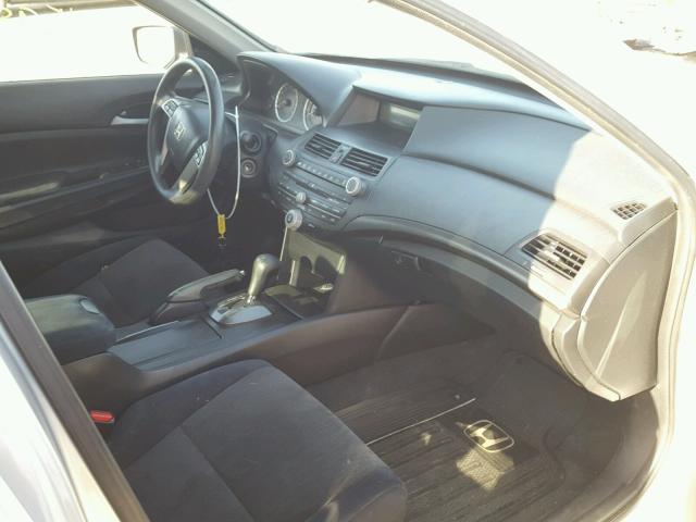 1HGCP26349A006690 - 2009 HONDA ACCORD LX SILVER photo 5