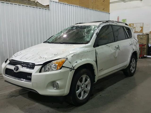 JTMBK31V295075152 - 2009 TOYOTA RAV4 LIMIT WHITE photo 2