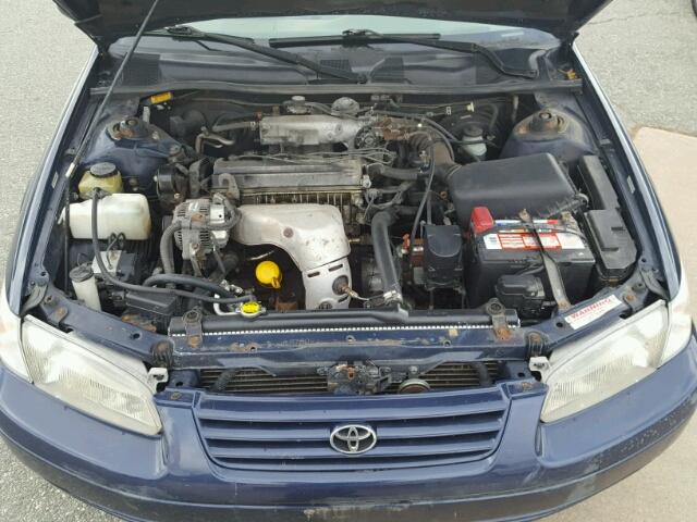 JT2BG22K6X0309814 - 1999 TOYOTA CAMRY LE ლურჯი ფოტო 7
