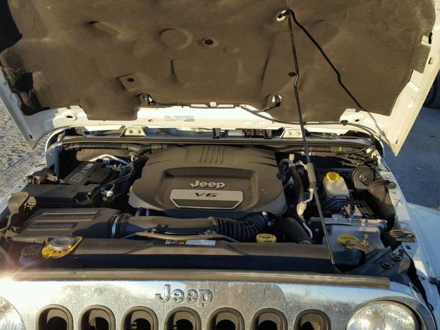 1C4AJWBGXFL635572 - 2015 JEEP WRANGLER S WHITE photo 7