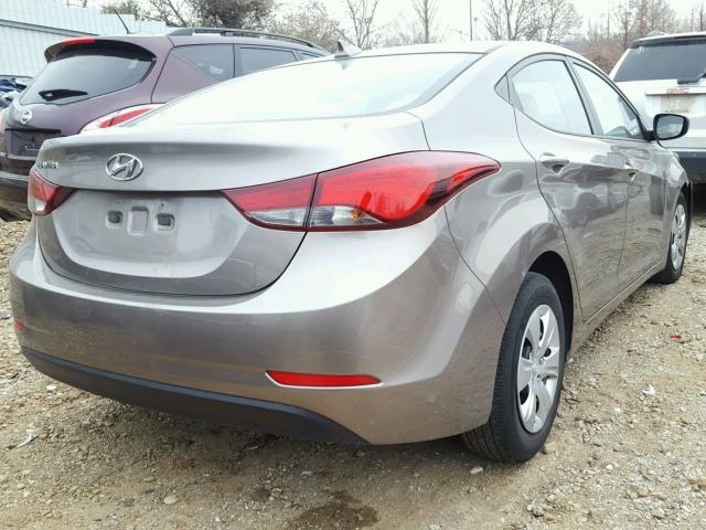 5NPDH4AEXGH743533 - 2016 HYUNDAI ELANTRA SE BROWN photo 4