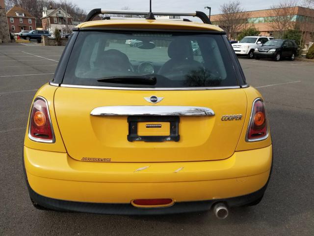 WMWMF33509TW71511 - 2009 MINI COOPER YELLOW photo 6