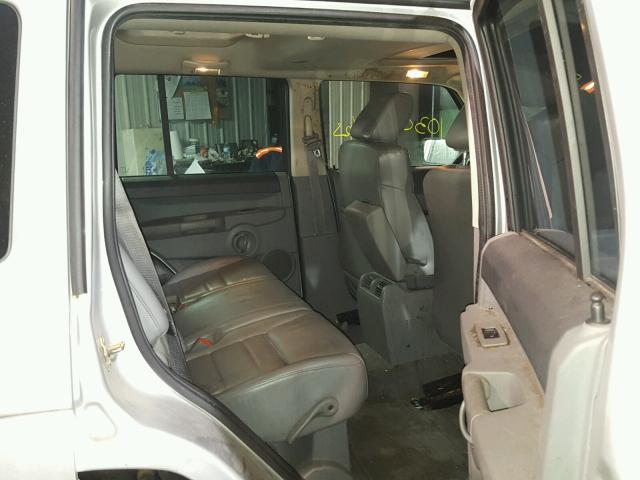 1J8HG48K96C272204 - 2006 JEEP COMMANDER SILVER photo 6
