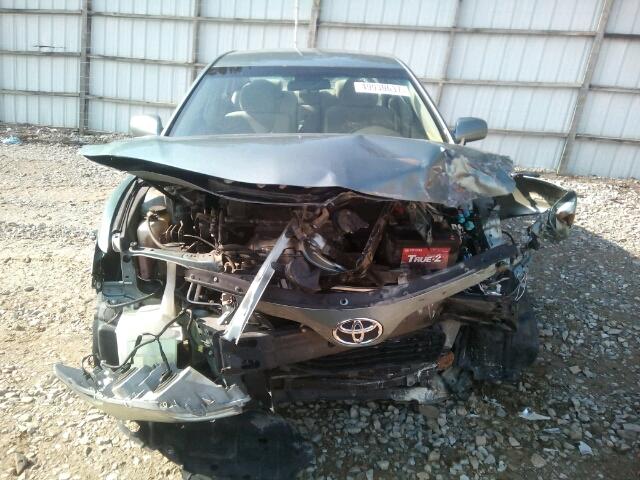 4T1BF3EK4BU685291 - 2011 TOYOTA CAMRY BASE GREEN photo 9