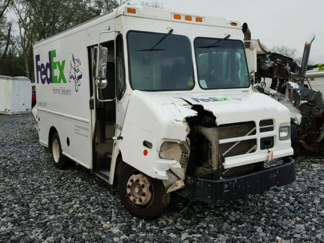 4UZAANCP87CY94552 - 2007 FREIGHTLINER CHASSIS M WHITE photo 1