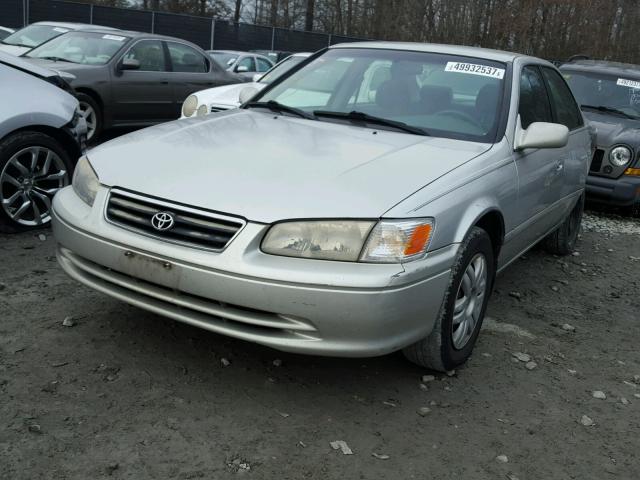 4T1BF22K81U958732 - 2001 TOYOTA CAMRY LE SILVER photo 2