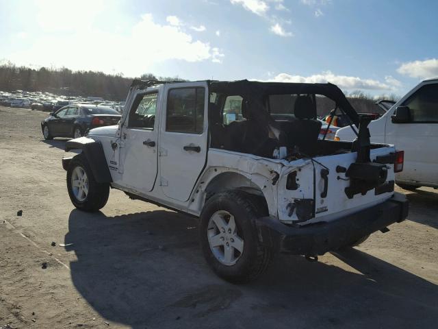 1C4HJWDGXGL235816 - 2016 JEEP WRANGLER U WHITE photo 3