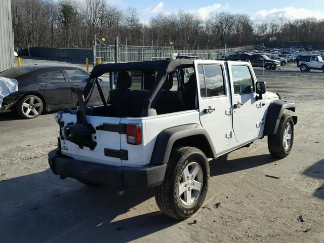1C4HJWDGXGL235816 - 2016 JEEP WRANGLER U WHITE photo 4