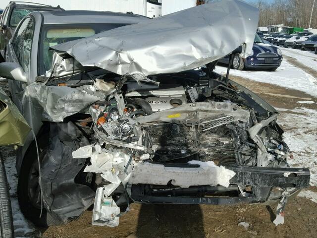 4T1BF30K14U585594 - 2004 TOYOTA CAMRY LE ვერცხლისფერი ფოტო 1