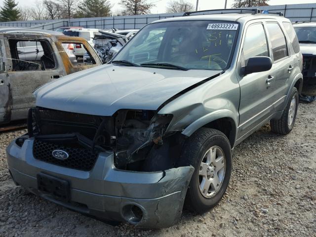 1FMCU04136KC81305 - 2006 FORD ESCAPE LIM GREEN photo 2