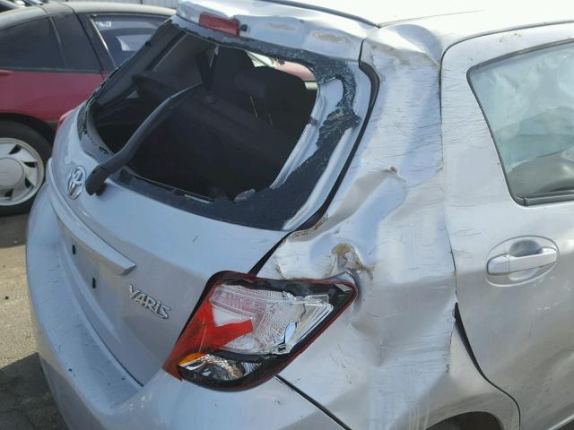 VNKKTUD34GA067210 - 2016 TOYOTA YARIS L SILVER photo 9