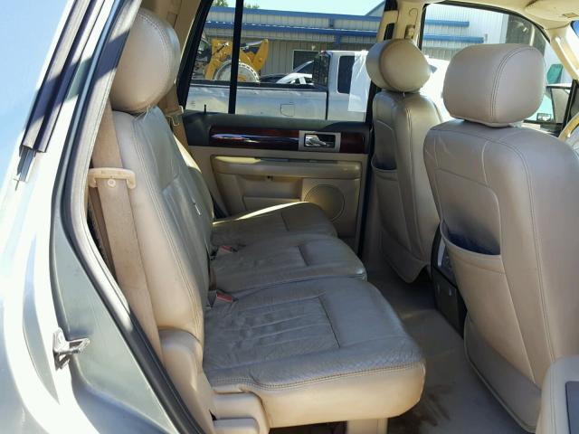 5LMFU27515LJ02479 - 2005 LINCOLN NAVIGATOR GREEN photo 6