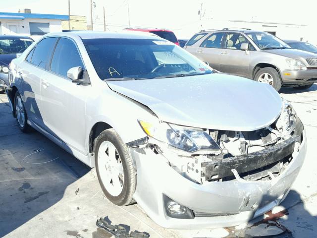 4T1BF1FK0EU338970 - 2014 TOYOTA CAMRY L SILVER photo 1