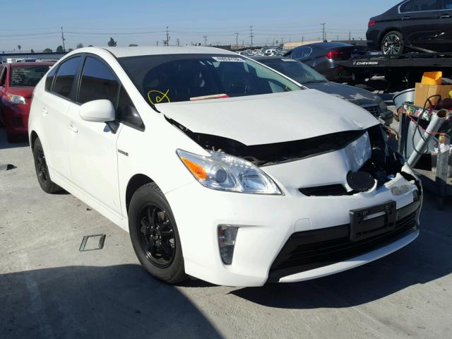 JTDKN3DU2D1728086 - 2013 TOYOTA PRIUS WHITE photo 1