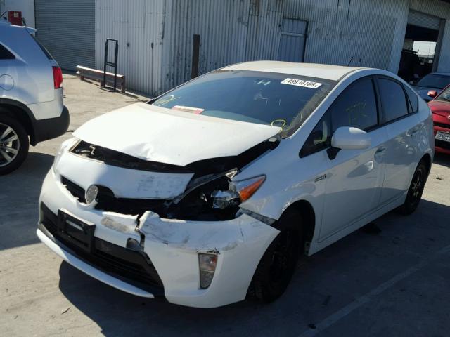 JTDKN3DU2D1728086 - 2013 TOYOTA PRIUS WHITE photo 2