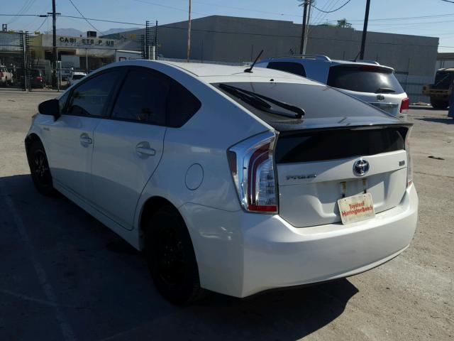 JTDKN3DU2D1728086 - 2013 TOYOTA PRIUS WHITE photo 3