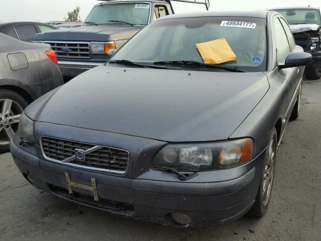 YV1RH59HX42395749 - 2004 VOLVO S60 2.5T GRAY photo 2