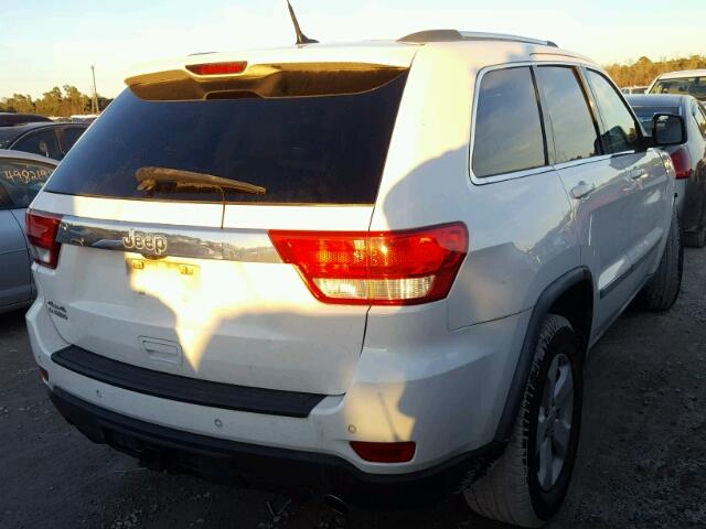 1J4RR4GT6BC525810 - 2011 JEEP GRAND CHER WHITE photo 4