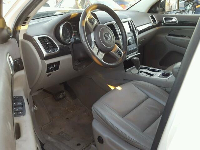 1J4RR4GT6BC525810 - 2011 JEEP GRAND CHER WHITE photo 9